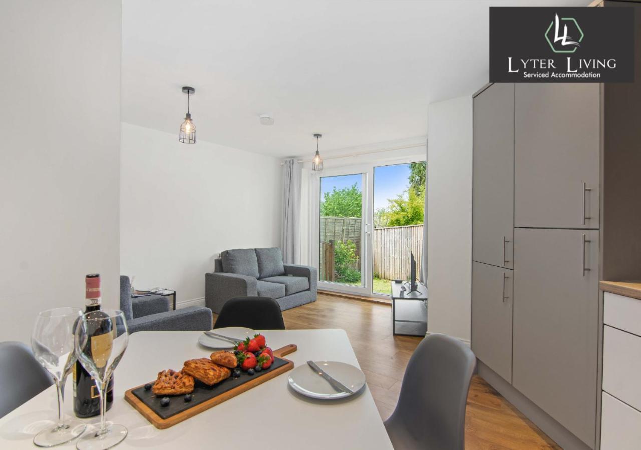 Lyter Living Serviced Oxford-hawthorn-with Parking Apartment *